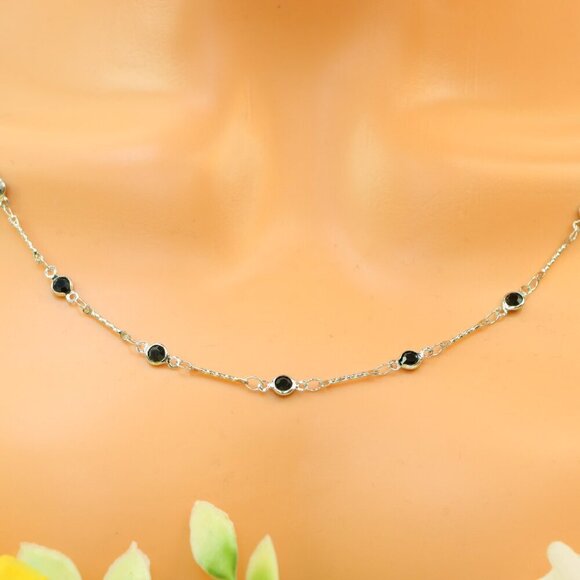 Minimalist Necklace, Sleek & Modern Design, Women’s Fashion, YC110493-N - Picture 1 of 10